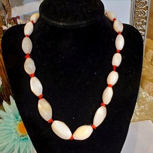 VINTAGE MOTHER OF PEARL NECKLACE HANDMADE